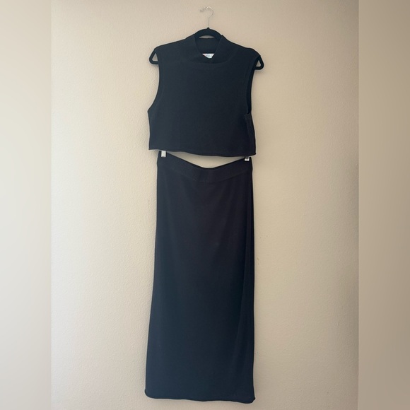 FREE PEOPLE FP Beach Knit Sleeveless Top and Skirt Set Size Large - Picture 2 of 11